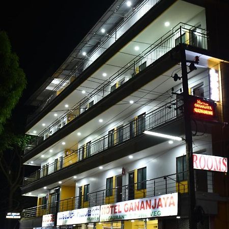 Hotel Gananjaya Gokarna  Esterno foto